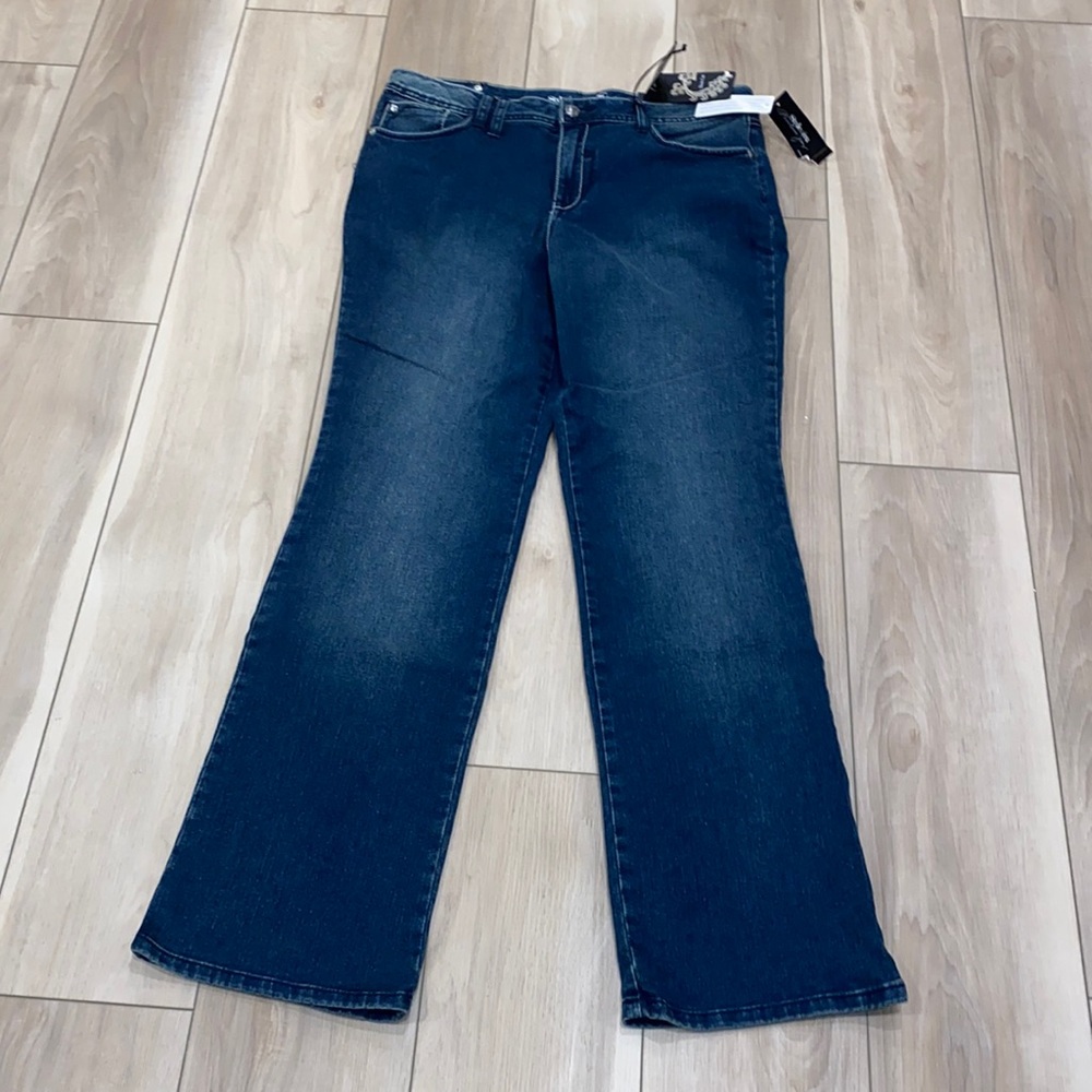 New Macy’s Style & Co Premium Jeans Bootcut Plus Size 14 Denim